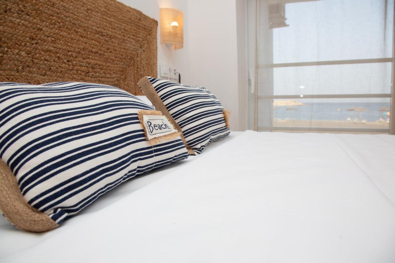 Hostal Playa Dreams Nautico Adults Garrucha Exterior photo